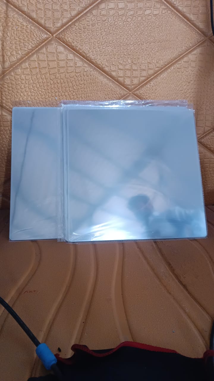 Flexible Acrylic Mirror Set (30x30 cm & 10 Pcs Set) Your Brand
