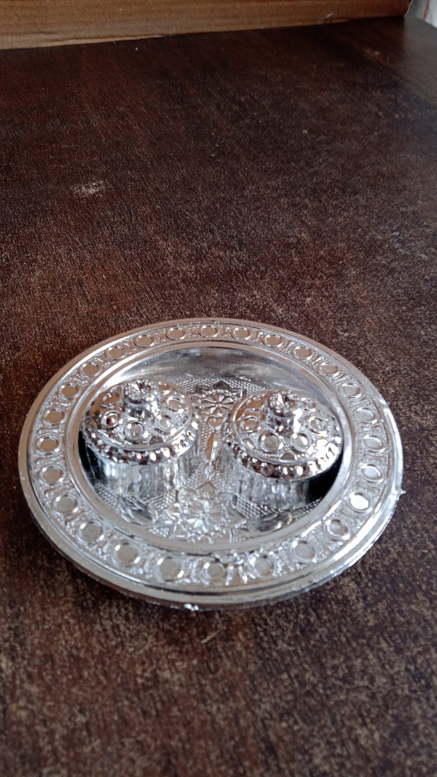 Round Shape Special Puja Thali, Kumkum Thali Holder (1 Pc / Small) Your Brand