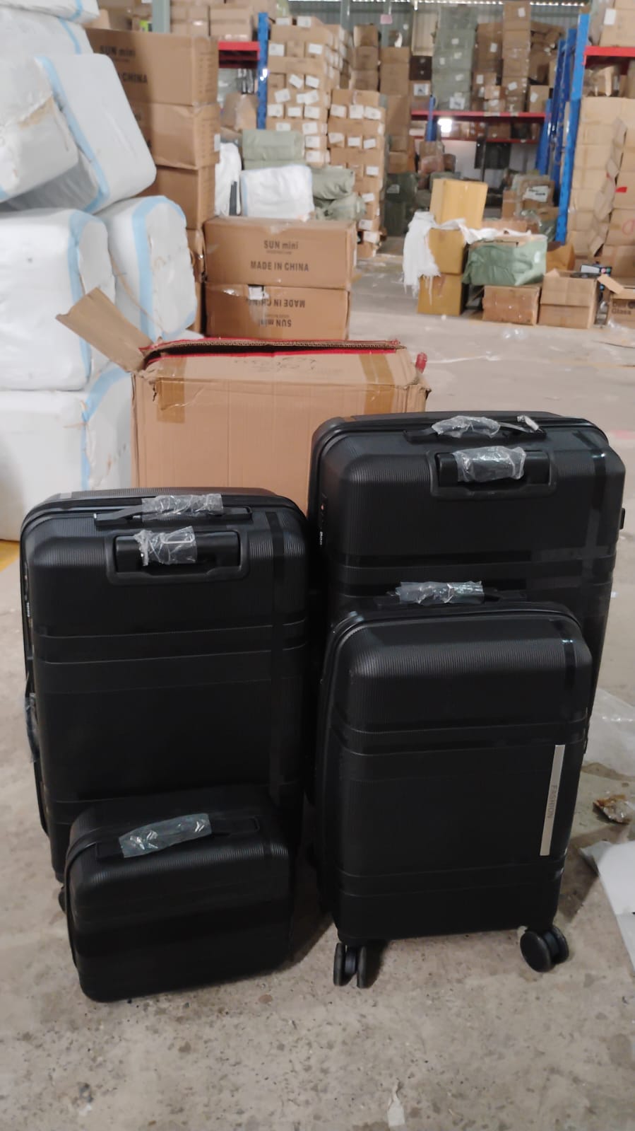 Mix Color Hard-Shell Luggage Trolley 4-Pc (set) Your Brand