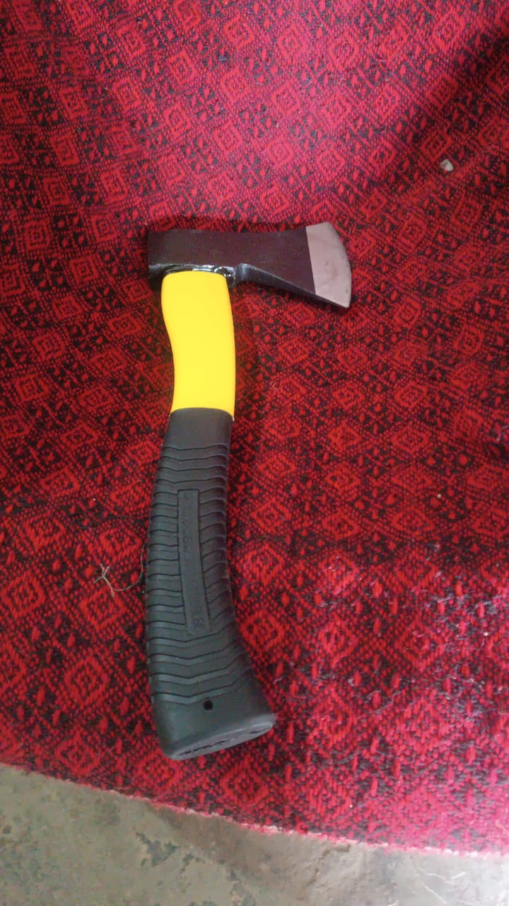 Gardening Tools Hatchet Axe, Pick Axe (850 To 900 Gm Approx) Your Brand