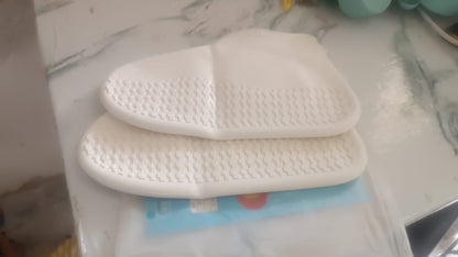 Non-Slip Silicone Rain Reusable Anti skid Waterproof Fordable Boot Shoe Cover (Small Size / 1 Pair / Mix Color) Your Brand