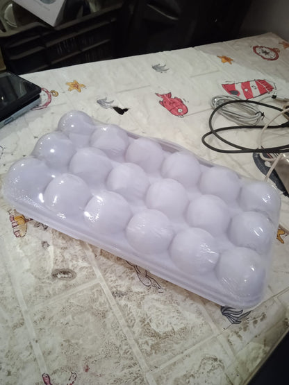 18 Grid Egg Holder Storage, Shock-Proof Egg Container with Buckle, Egg Carrier, Egg Tray, Egg Shelter, Effective Full Seal, Egg House use for Fridge, Camping, Kitchen Your Brand