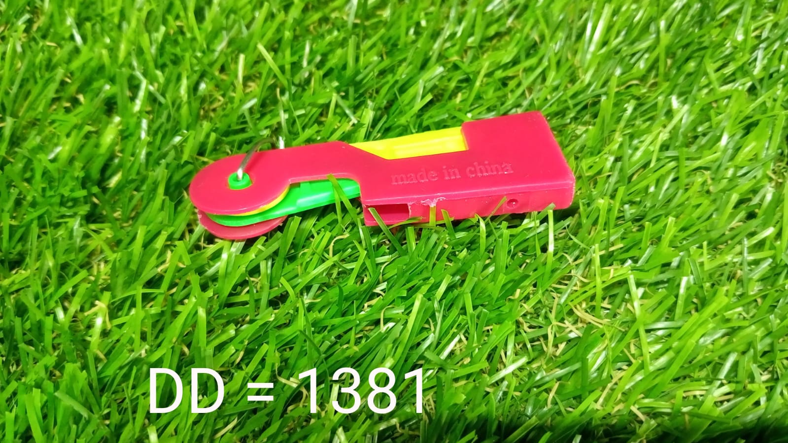 Automatic Needle Threading Device (Multicolour) Your Brand
