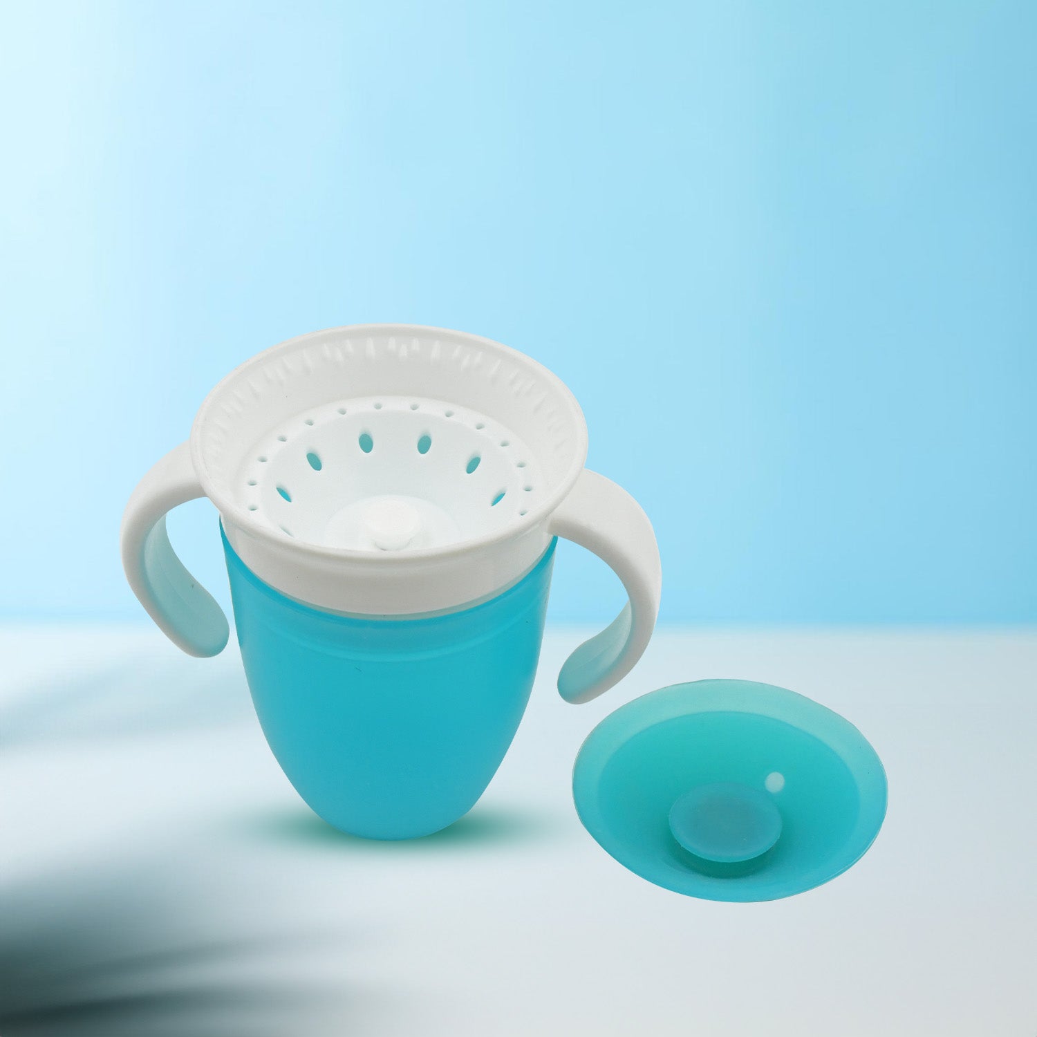 360d Magic Cup, Baby and Sippy Cup, Water and Weaning Cup 6+ to 12 Months, 7 oz/207 ml, Doidy Cup - Training Sippy Cups - Use from 3-6 Months to Toddler (1 Pc 207ML) Your Brand