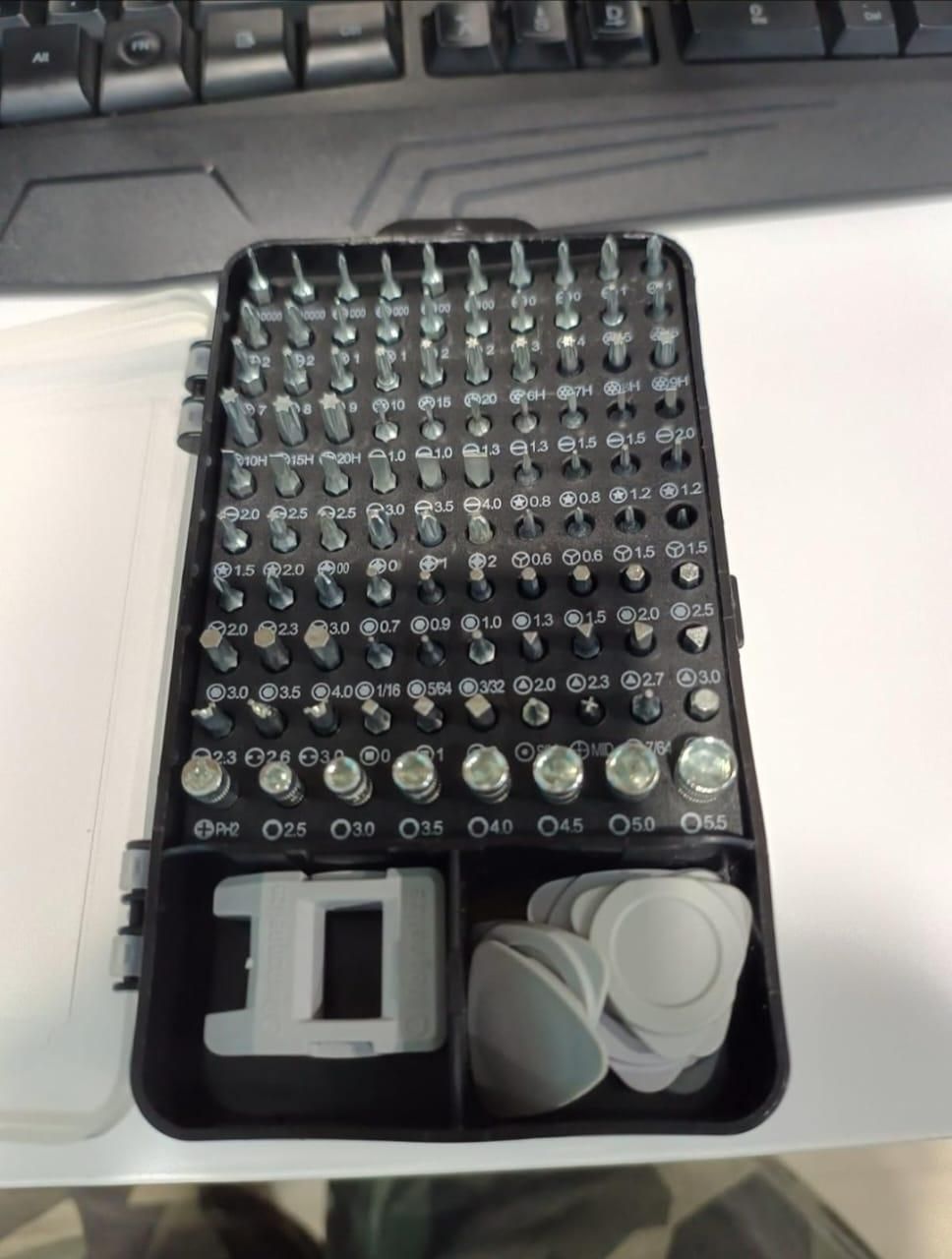 115 in 1 Screwdriver Set 8feb97-4