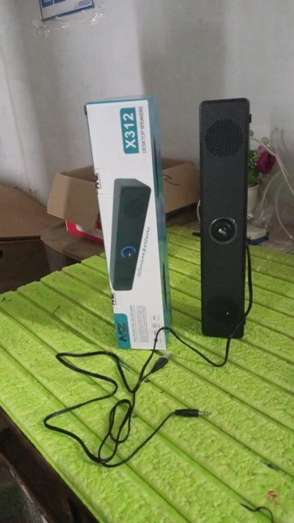 Desktop, Computer Speaker, Wired Plug and Play USB Powered Speaker (1 Pc) Your Brand