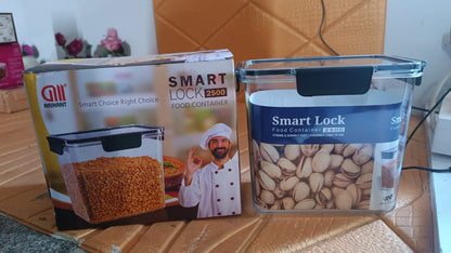 Food Storage Container Airtight Plastic Container with Easy Snap Lids (2500ml / 1 Pc) Your Brand