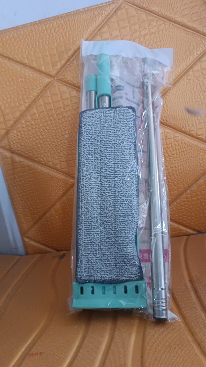 360Degree Rotation Flat Mop Floor Cleaning Microfiber Squeeze Mop Floor Clean. Your Brand