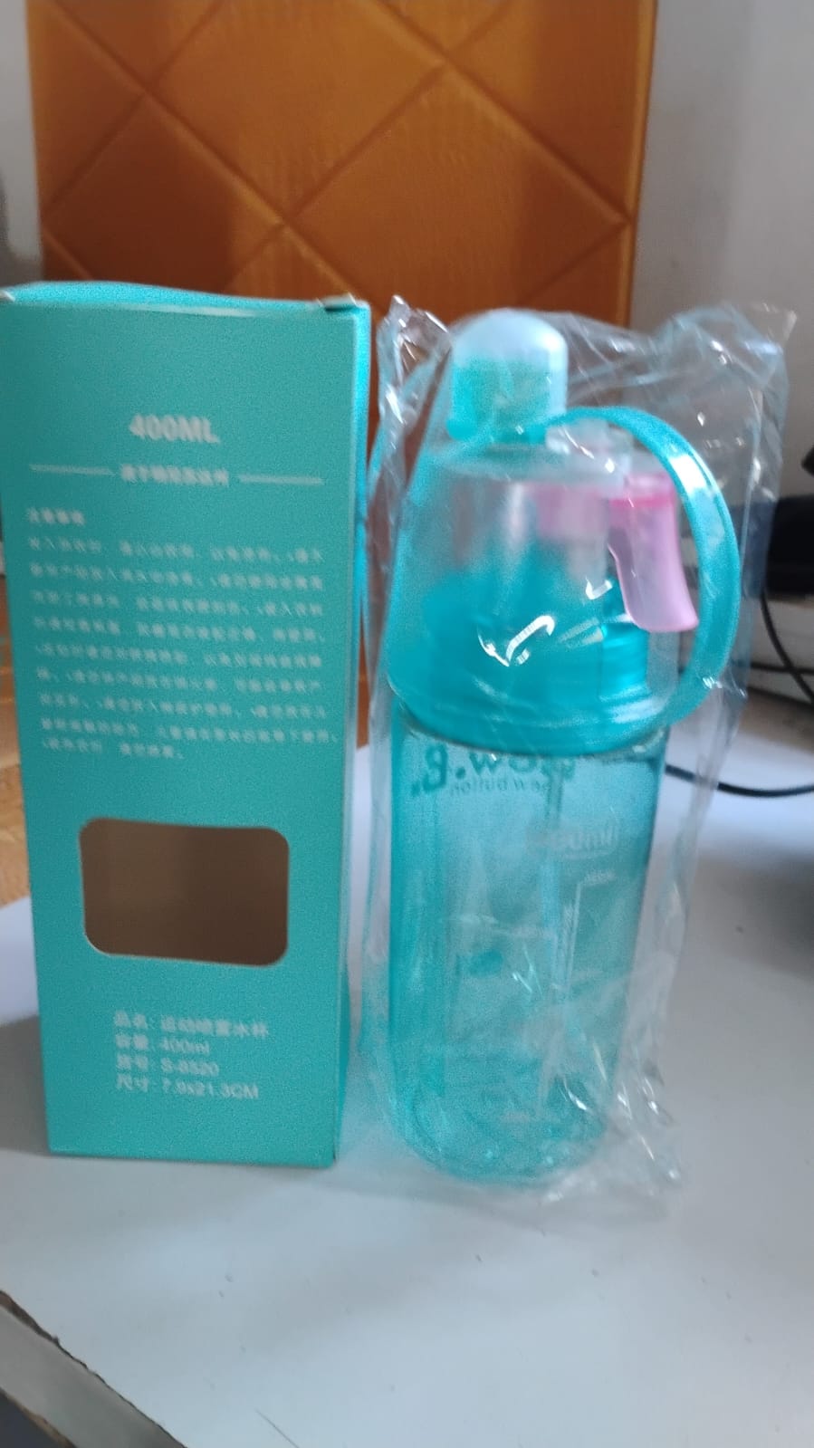 Plastic 2 In 1 Mist Spray Water Bottle (Multicolor / 400 ML / 1 Pc) Your Brand