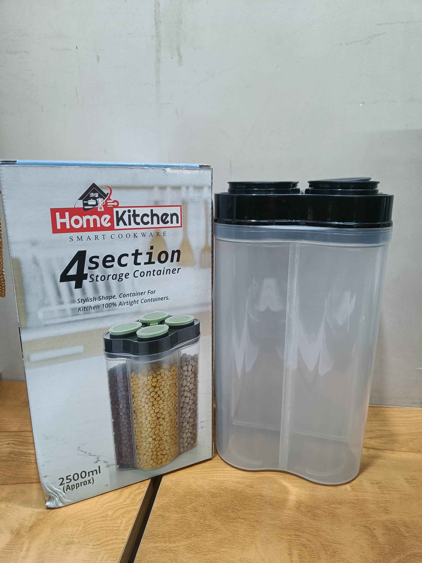 Plastic Lock Food Storage 4 Section Container 2500ml