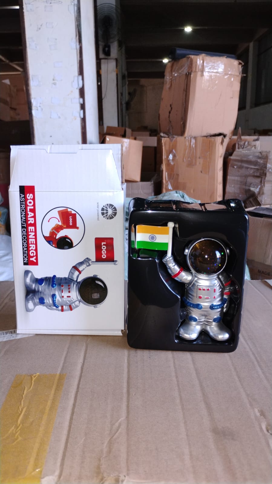 Solar Power Astronaut Ornament Moving Hand with Indian Flag (1 Pc) Your Brand