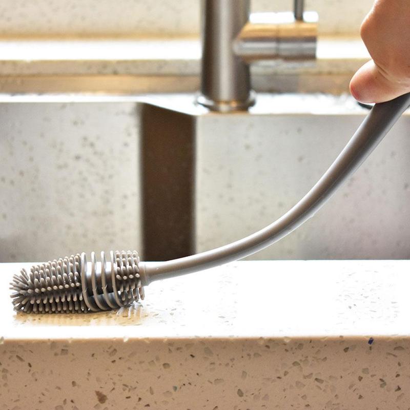 Gir Farmer bottle cleaning brush designed for thorough cleaning of bottles and containers