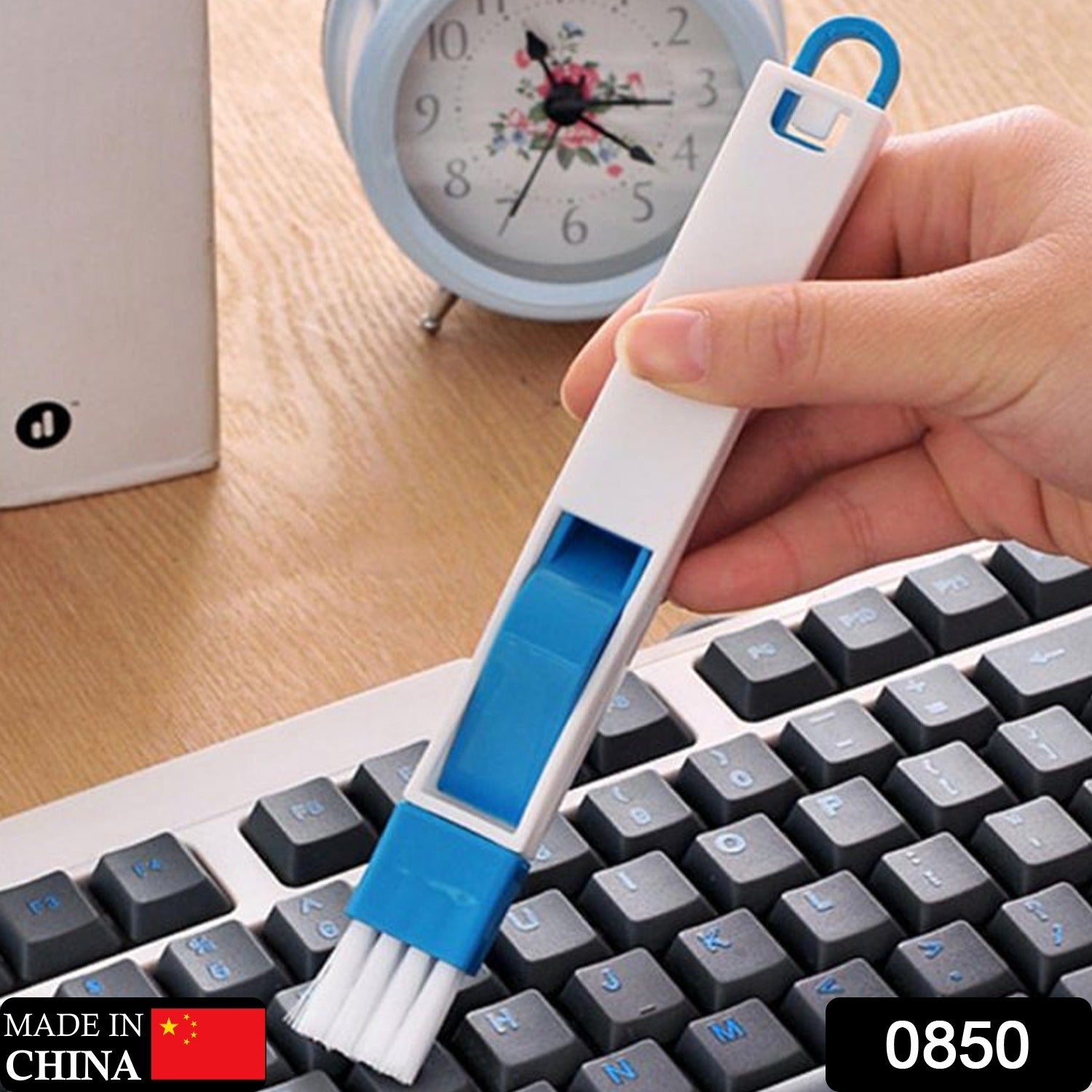2 in 1 Multi-Function Plastic Window Slot Wardrobe Dust Removal Cleaning Brush Your Brand