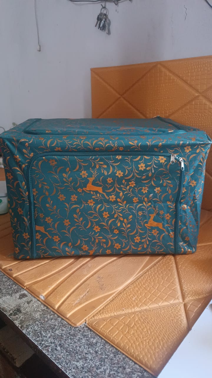 Zippered Closet Storage Box with Lid, With Window (50×40 Cm / 1 Pc) Your Brand