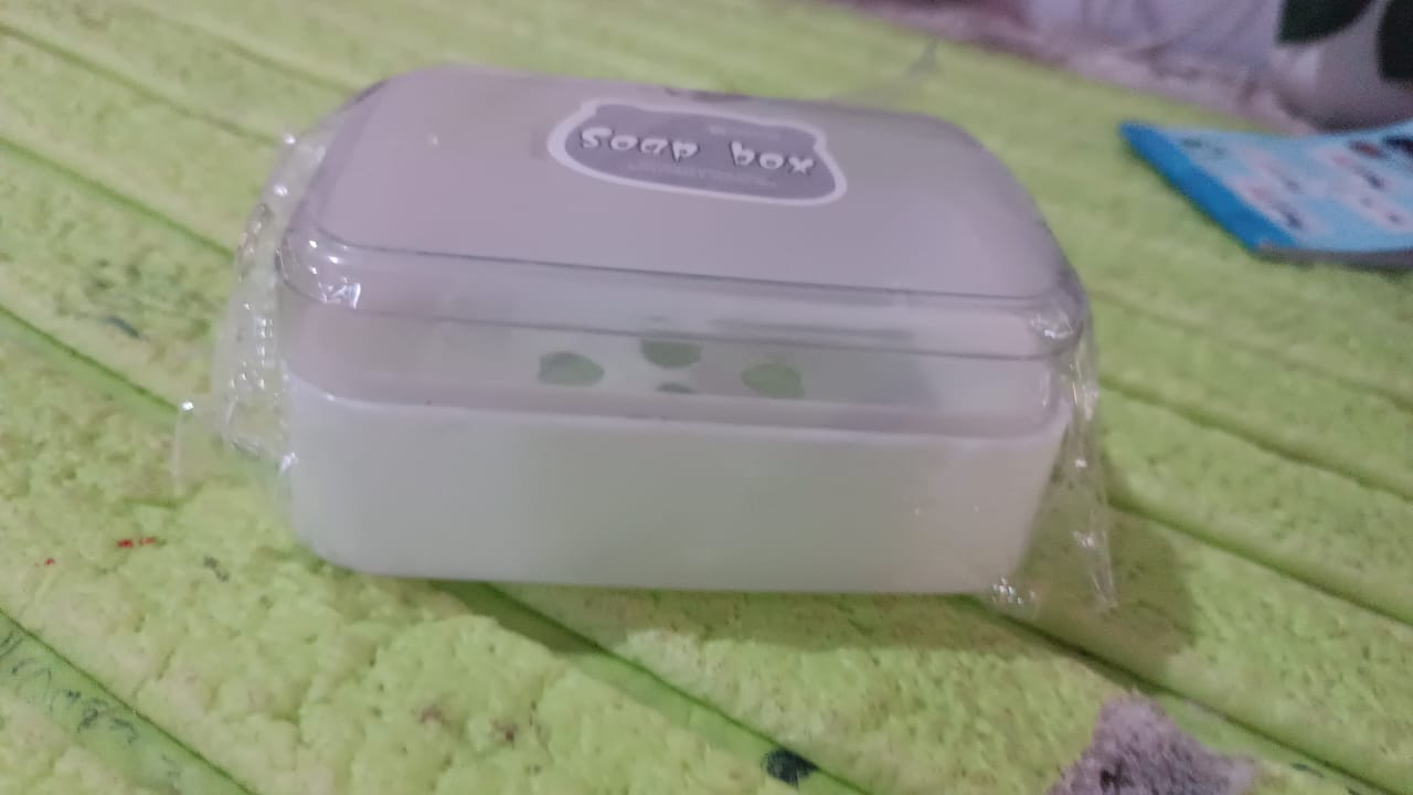 Plastic Soap Dish, Portable Plastic Self Draining Soap Holder ,Sabudani (1 Pc / Mix Color) Your Brand