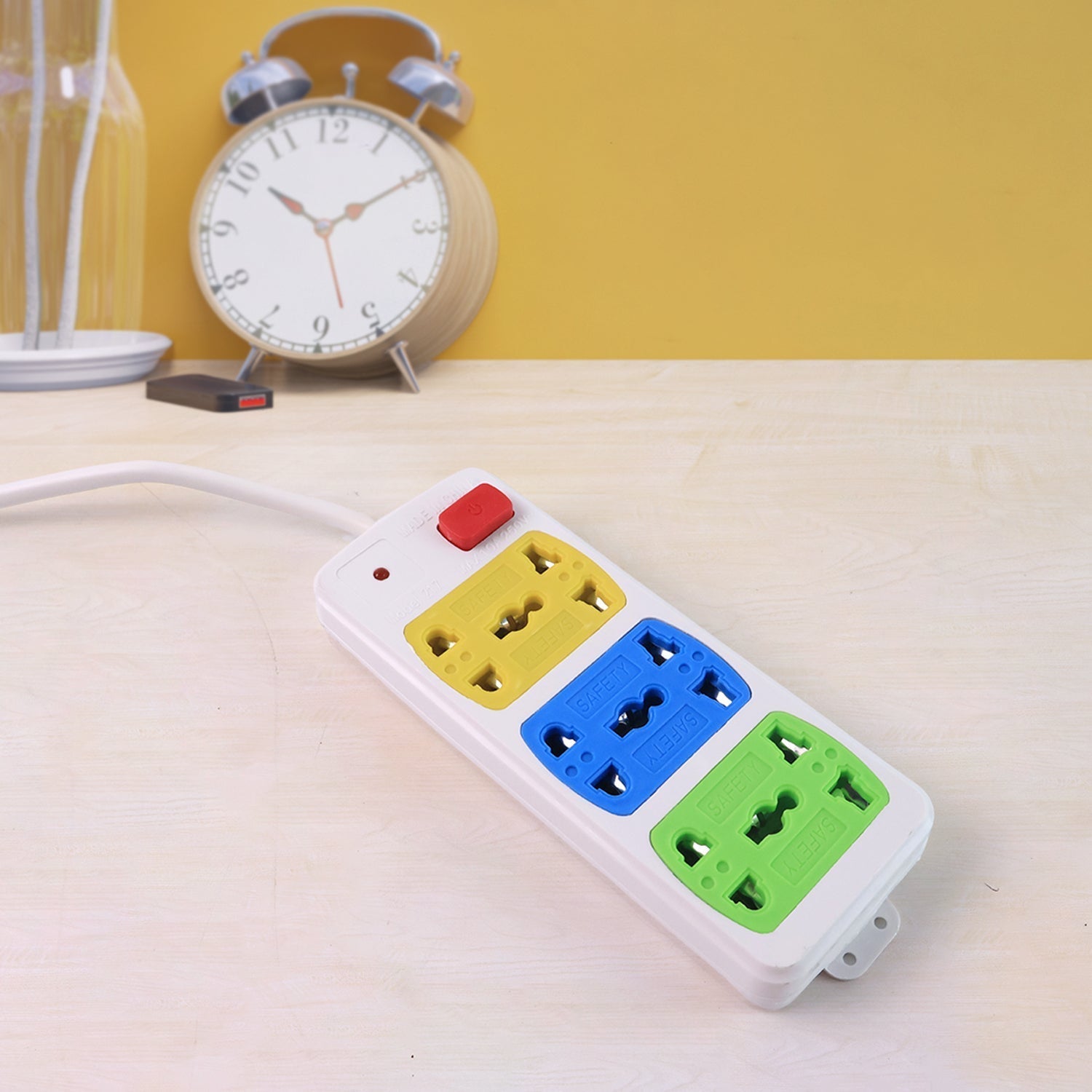 Compact 3-Socket Universal Extension Board (1 Pc) Your Brand