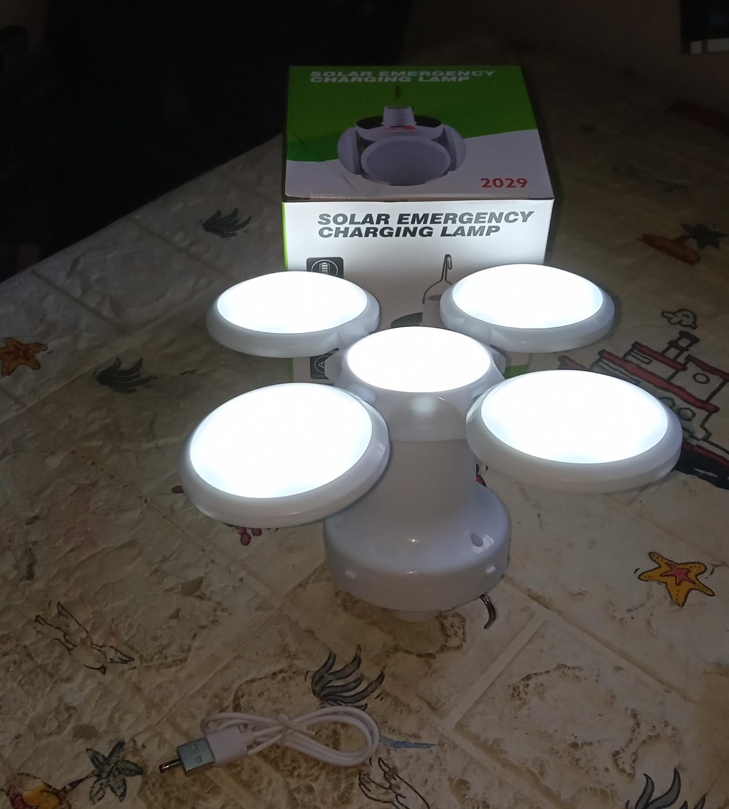 Solar Multi-Functional Emergency LED Light – USB Rechargeable, 5 Modes, Foldable, SOS & IP65 Waterproof Your Brand