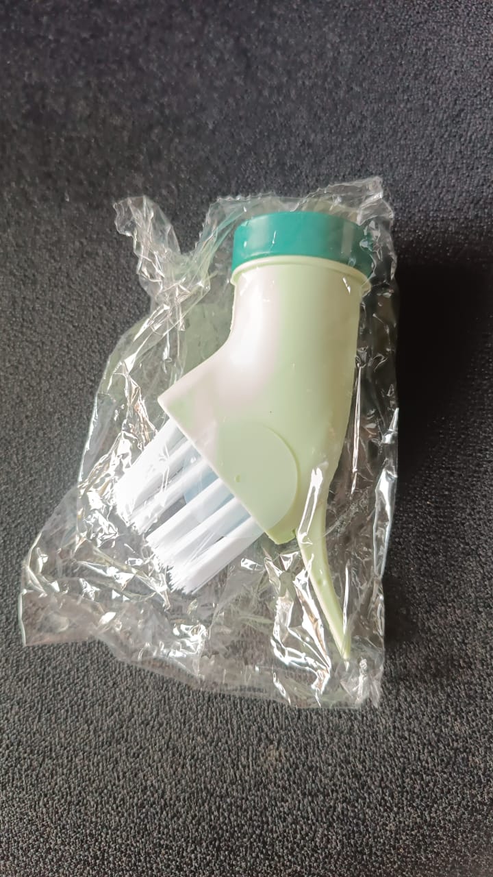 Multipurpose Bottle-Connectable Cleaning Brush with Built-In Scraper (1 Pc) Your Brand