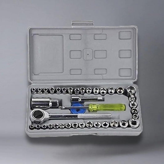 The Gir Farmer multipurpose screwdriver set with multiple socket heads in a compact gray case