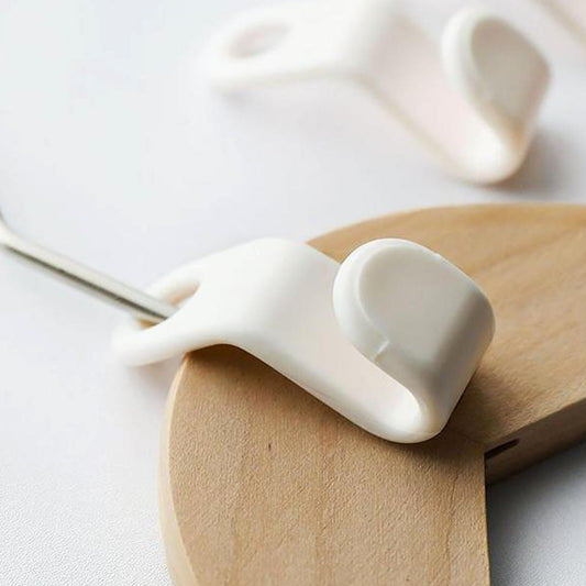Plastic non-slip clothes hanger with a sleek design for secure clothing storage
