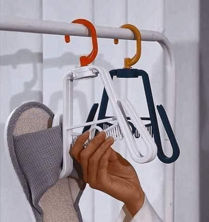 THE GIR FARMER portable shoe organizer hanging slippers on closet rod in white and navy