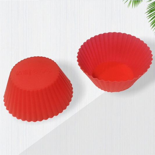 Red silicone cupcake mould set for easy baking and easy release of cupcakes