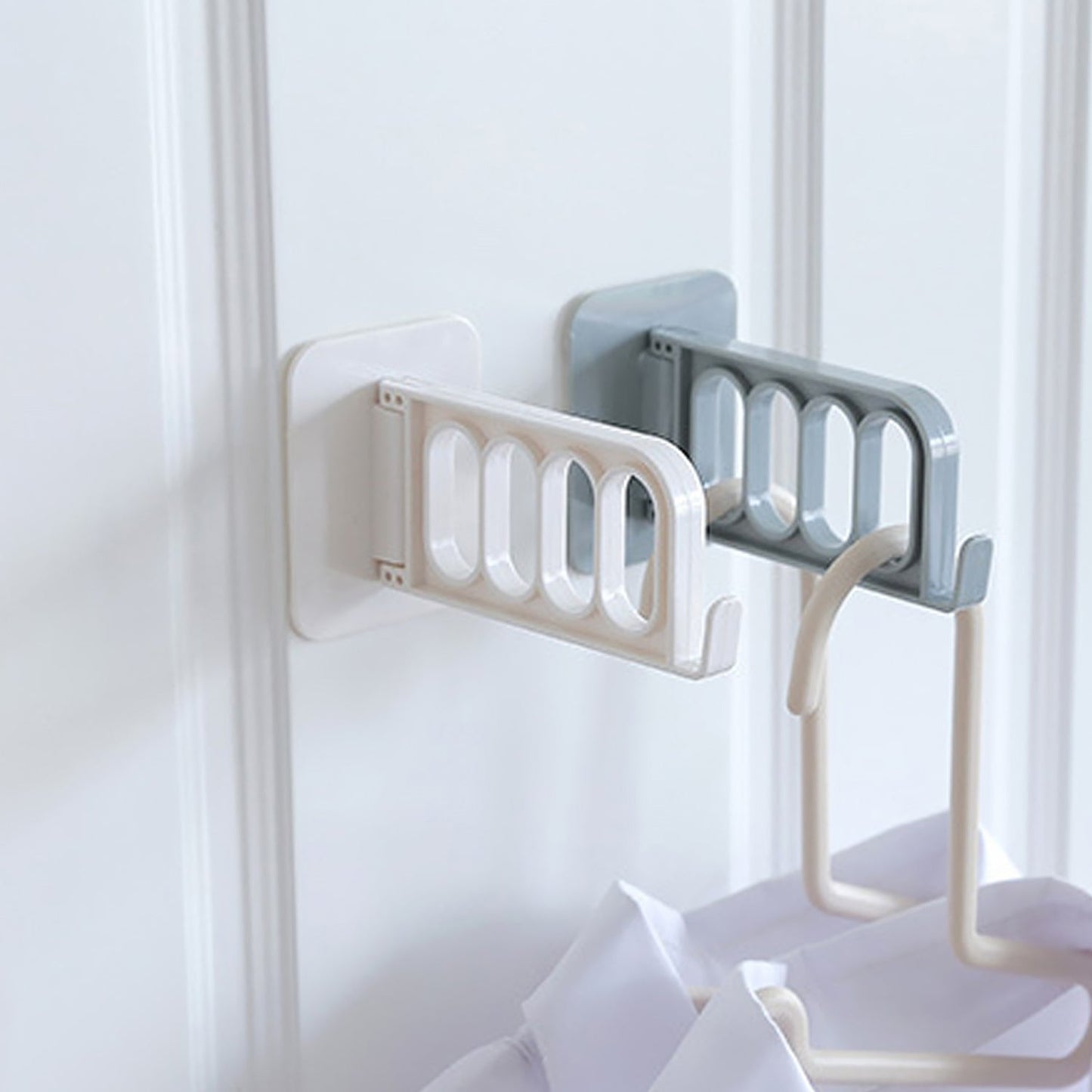 Durable single door hook for bathroom, perfect for hanging towels and robes on doors
