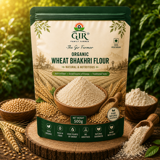 THE GIR FARMER Organic Wheat Bhakhri Flour in a 500g pouch, rich in fiber for traditional recipes